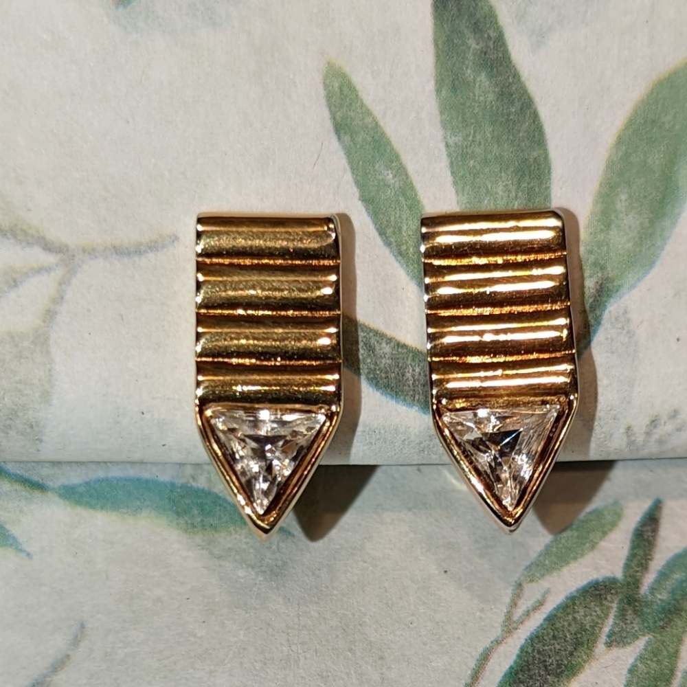 Monet Soft-Clip Gold & Crystal Earrings. EUC